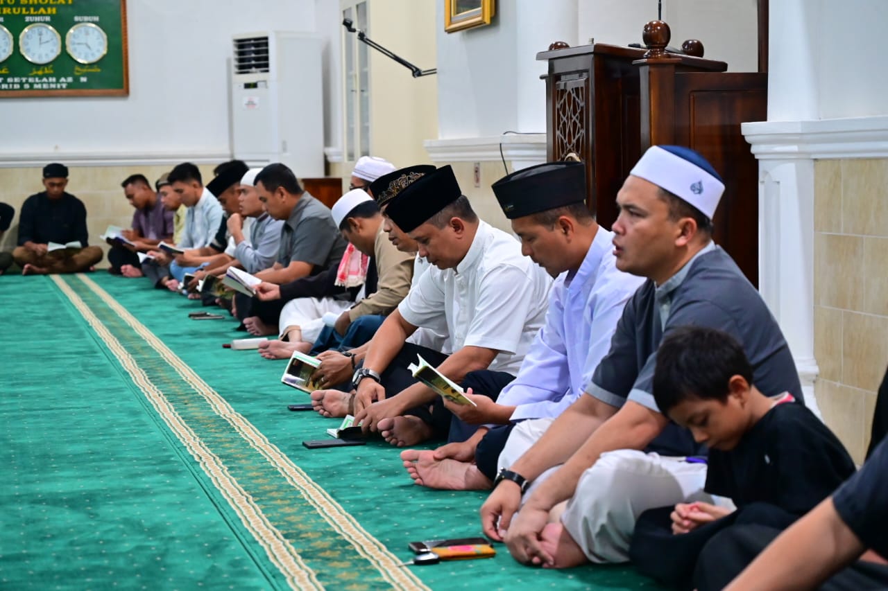 5. Kursus Aplikatif